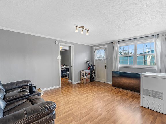 2nd image of 4804 49th Ave