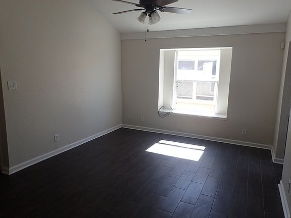2nd image of 11802 Kings Arms Ct