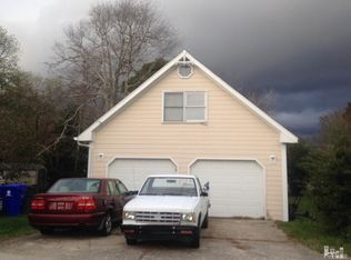 7 4th St N, Carolina Beach, NC 28428
