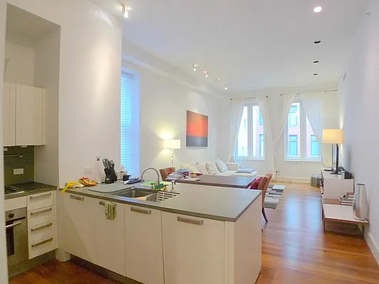 Rented by Sotheby's International Realty | media 20