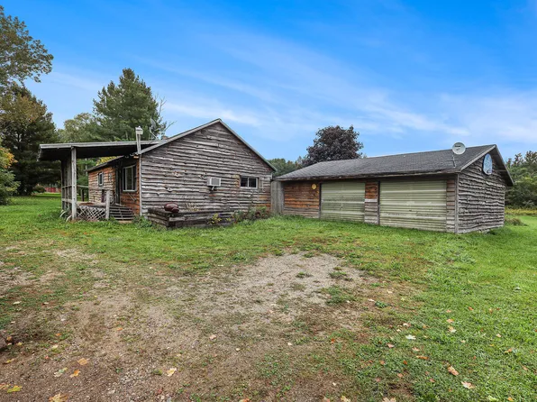 4605 W Sidney Rd, Sidney, MI 48885
