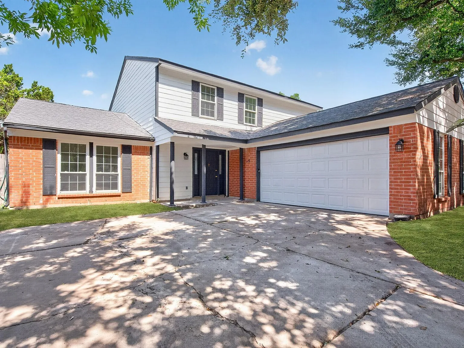 4 bed, 3.0 bath, 2446 sqft, $3,000 — Photo 3