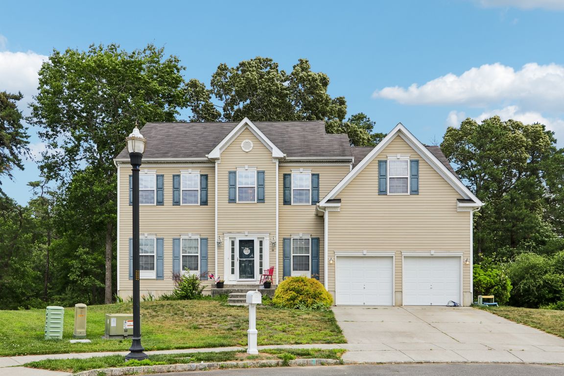Abington Ct-S1906-001.jpg