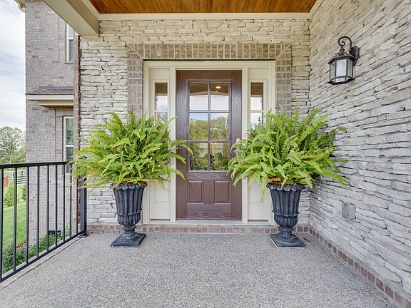 4th image of 2221 Kirkwall Dr