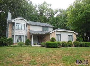 2052 Stoneybrook Ln, Temperance, MI 48182