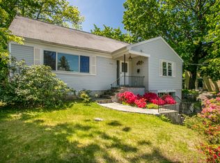 14 Winthrop Ave, Larchmont, NY 10538