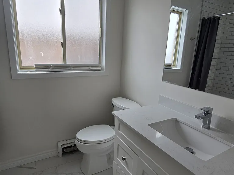 23 Rutherford Dr #B — Photo 8