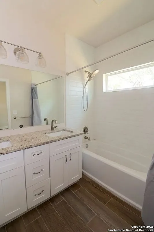 3 bed, 2.0 bath, 1091 sqft, $1,795 — Photo 4