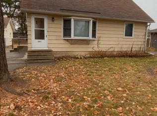 2057 Emerald Ln, Eagan, MN 55122