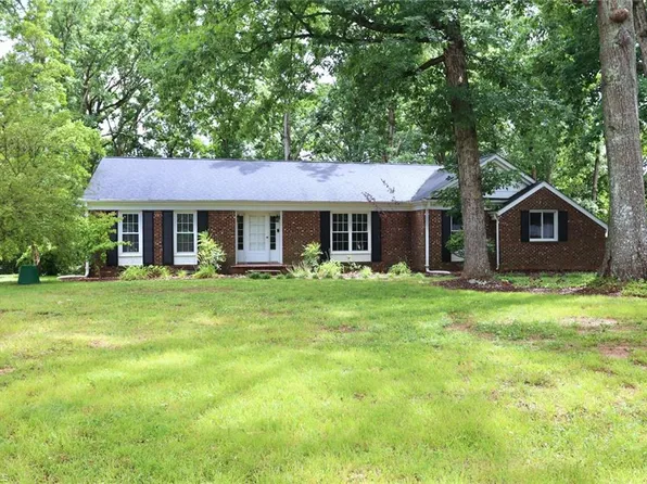 836 Greenwood Dr, Burlington, NC 27217