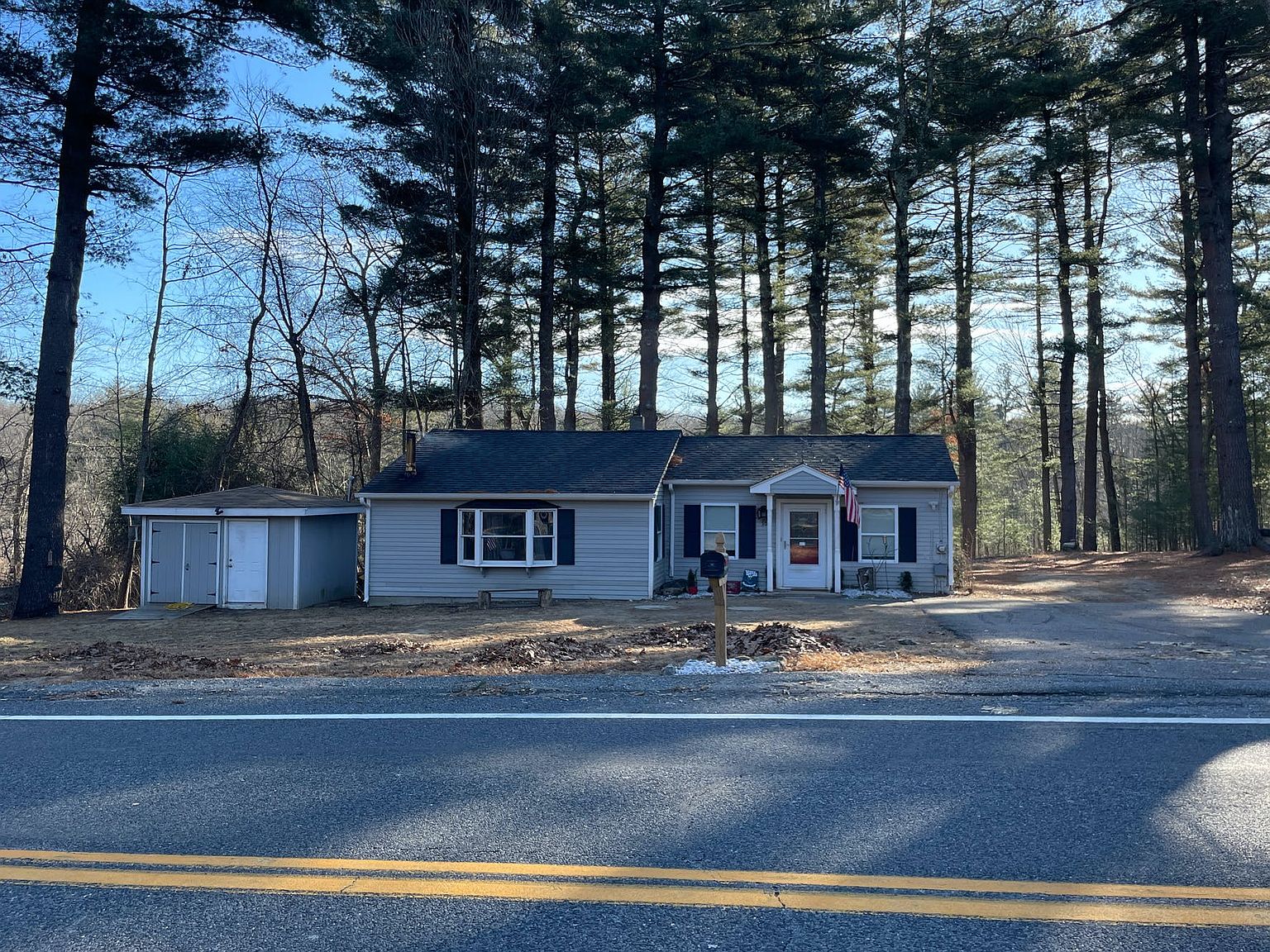 304 Rockland Rd, Scituate, RI 02857 Zillow