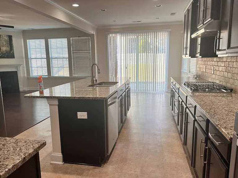 151 Blossom Ridge Dr — Photo 20