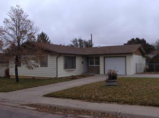 705 Sycamore St, Kimball, NE 69145