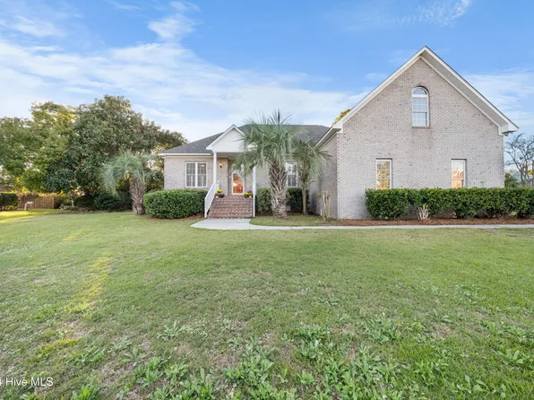 123 Lighthouse Drive, Carolina Beach, NC 28428