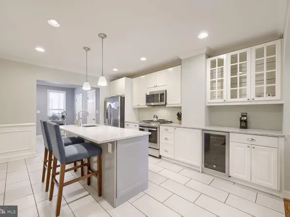 841 S Conkling St, Baltimore, MD 21224