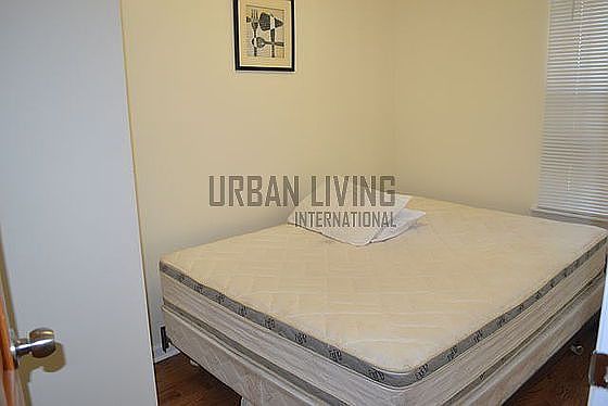 5th image of 420 E 13th St APT 17