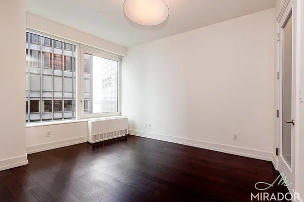 Rented by Mirador Real Estate | media 21