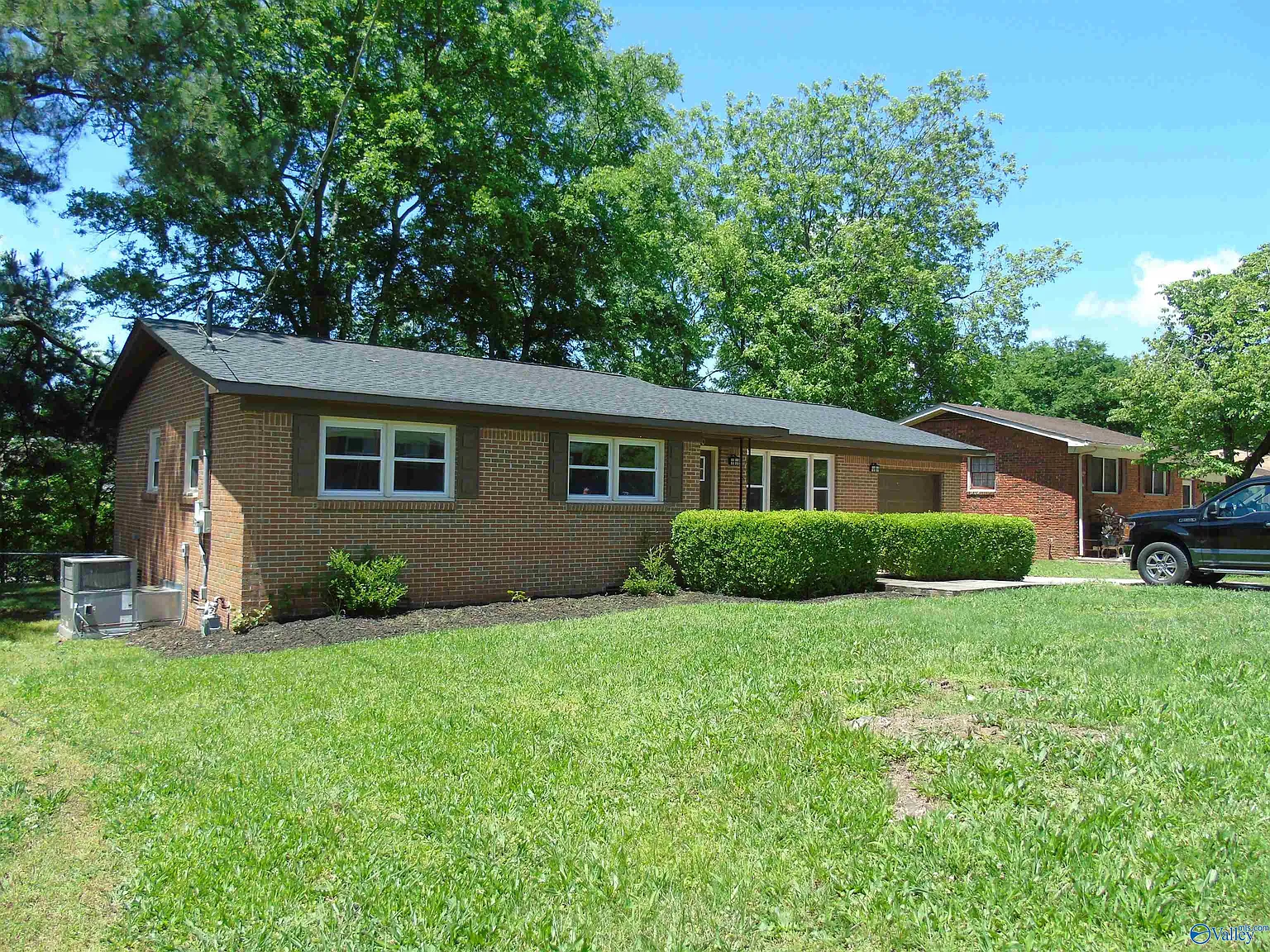 3 bed, 1.5 bath, 1110 sqft, $1,475 — Photo 3