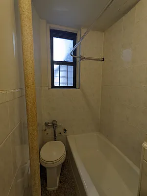 Rented by Bohemia Realty Group | media 5