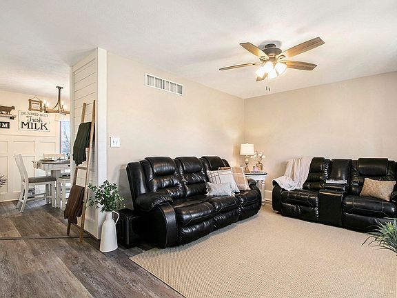 5th image of 30684 Ashwood Dr