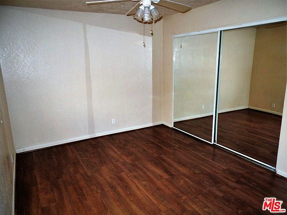 5th image of 21512 Wren St