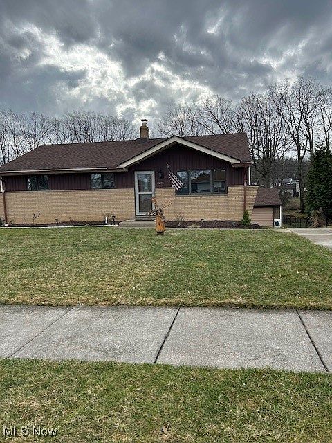 1st image of 7075 W Parkview Dr