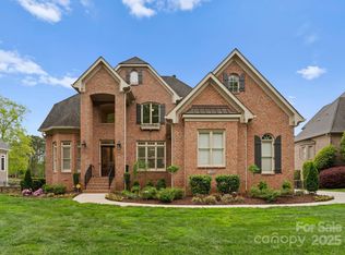 13420 Robert Walker Dr, Davidson, NC 28036