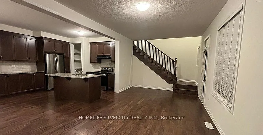 4 bed, $3,200 — Photo 3