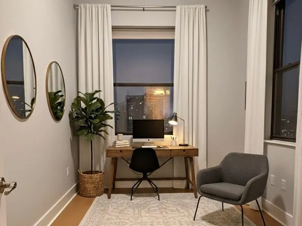 4 Beacon Way image 2 of 26