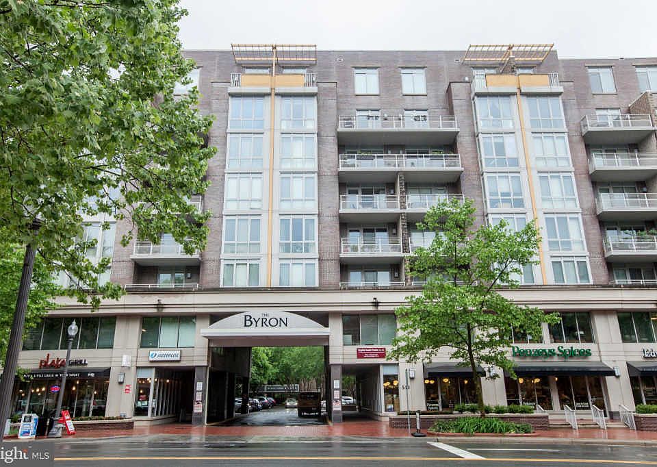 1st image of 513 W Broad St APT 313