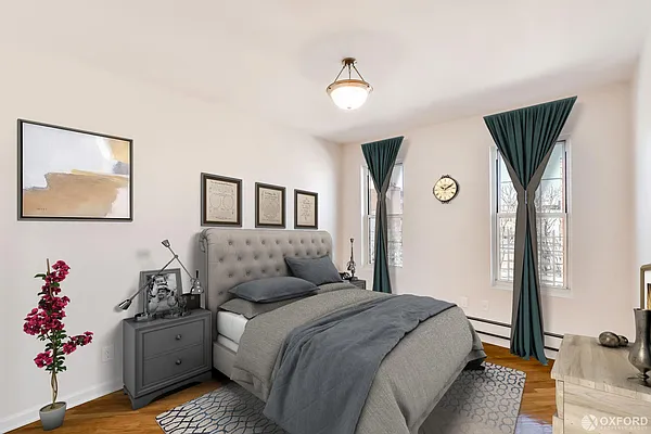 Rented by Oxford Property Group | media 11