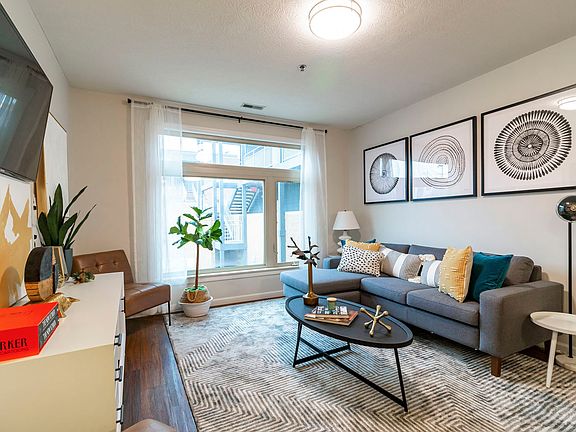 2nd image of 263 E 12th Ave #309