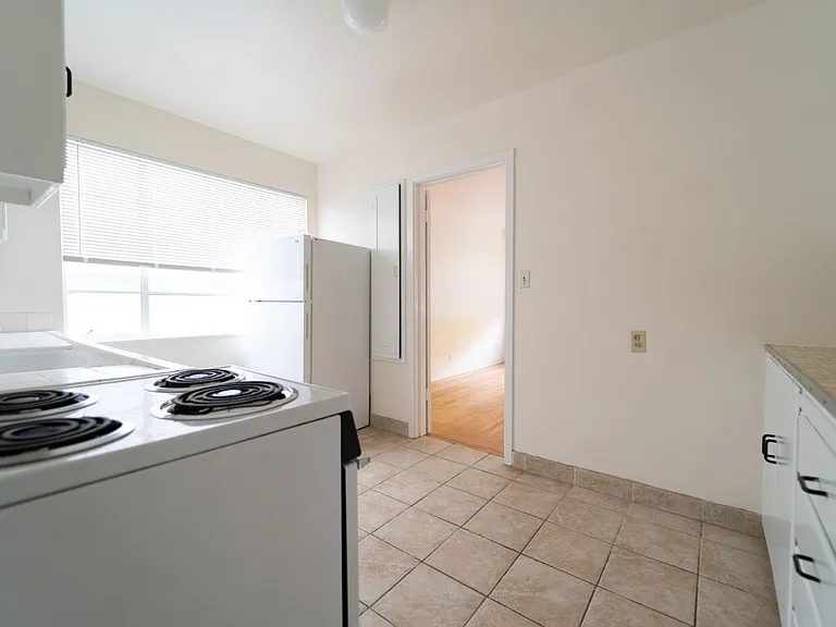 1820 Spruce St. — Photo 7
