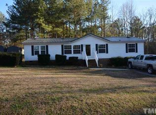 20 Avery Ln, Henderson, NC 27537