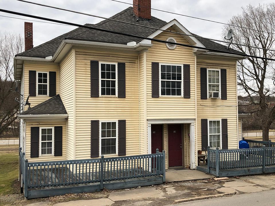 The left side of this side-by-side duplex is available for rent.