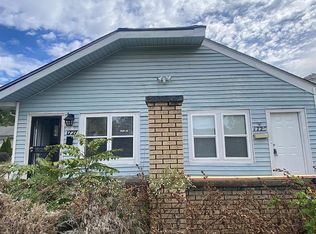 1727 N Tacoma Ave, Indianapolis, IN 46218