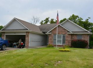 1301 Graystone Cir, Grain Valley, MO 64029