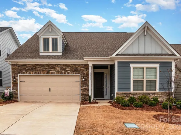 19011 Dry Narrows Way, Charlotte, NC 28278