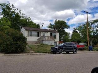 1025 1st St S, Shelby, MT 59474