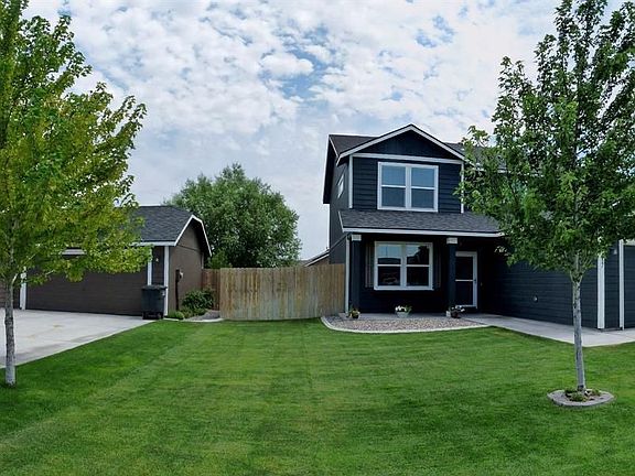 2nd image of 5617 Maryhill Ln