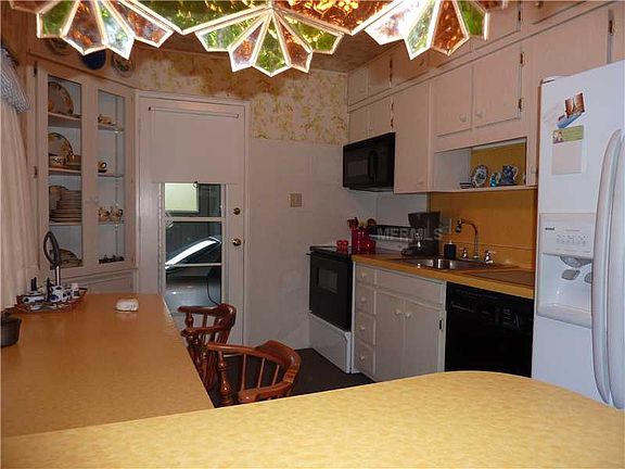4th image of 775 Lake Hiawassee Dr