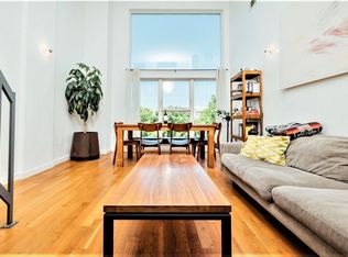 130 Scholes St #2G, Brooklyn, NY 11206
