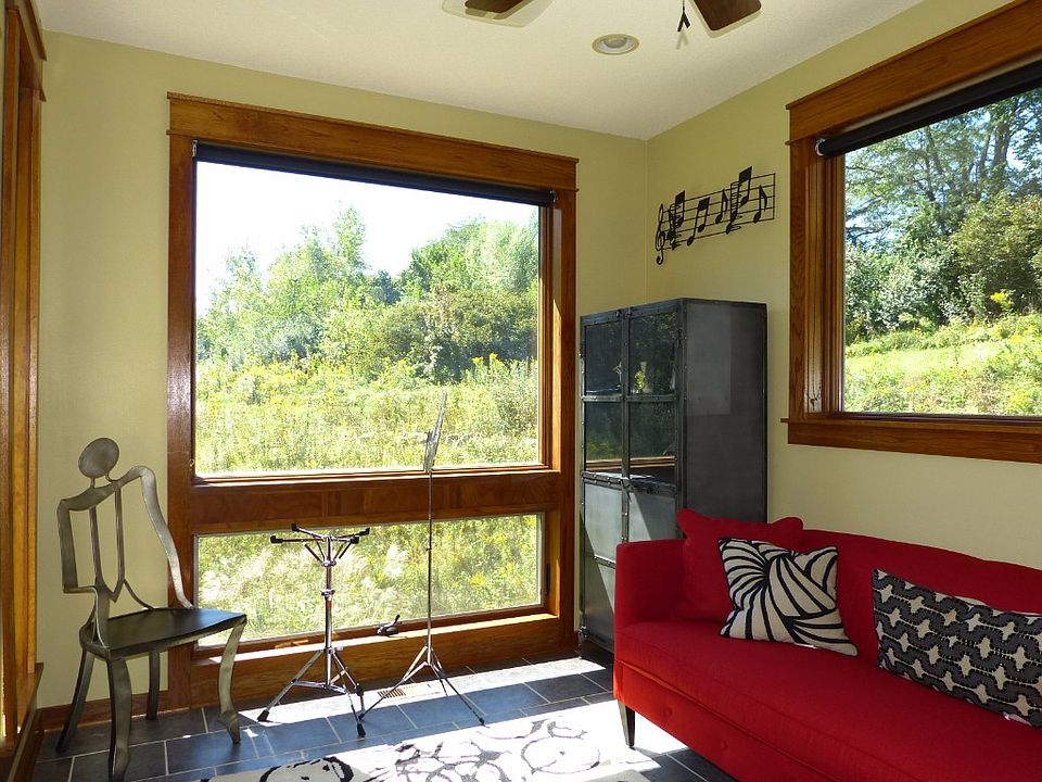 2282 Dakota Wood Dr, Pella, IA 50219 Zillow