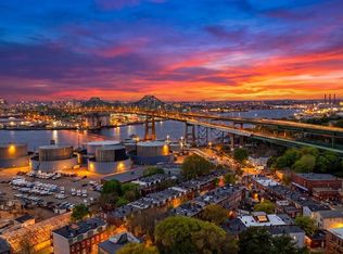28 Medford St, Chelsea, MA 02150