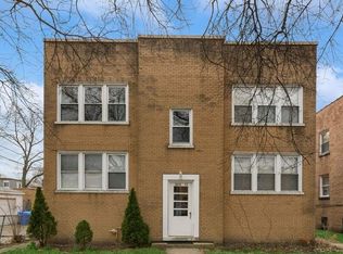 2615 W Estes Ave #2E, Chicago, IL 60645
