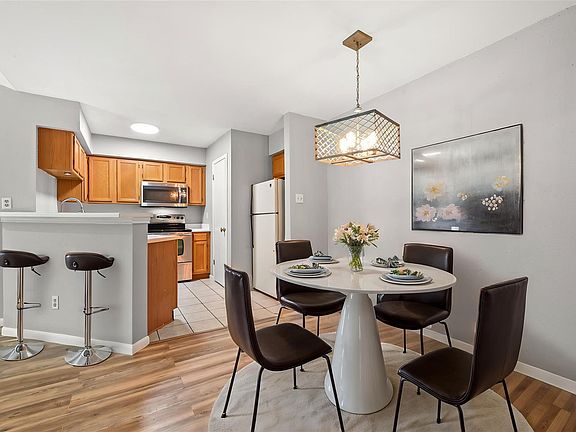 5th image of 2450 Wickersham Ln APT 1402