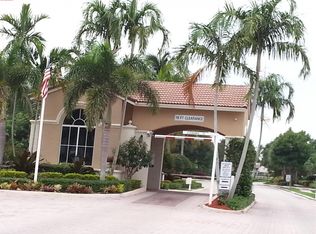 4327 Onega Cir, West Palm Beach, FL 33409