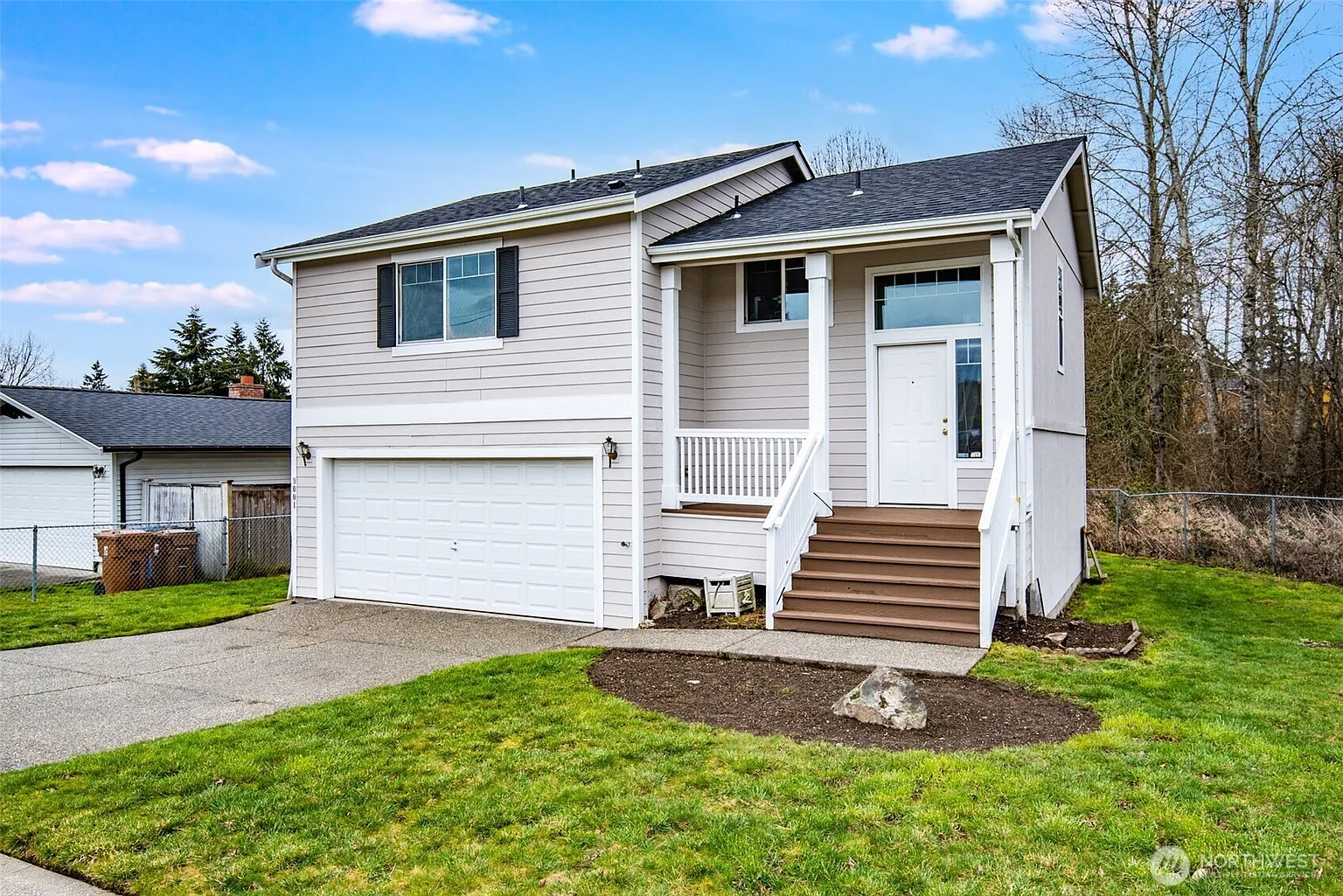 9001 S K Street photo 1