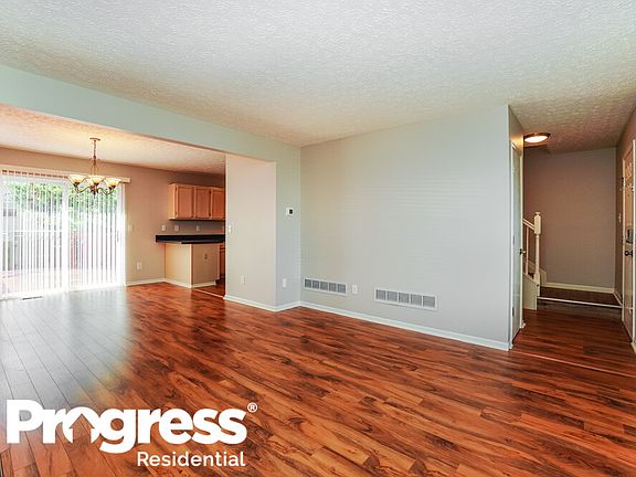 5th image of 7239 Stonefall Ct