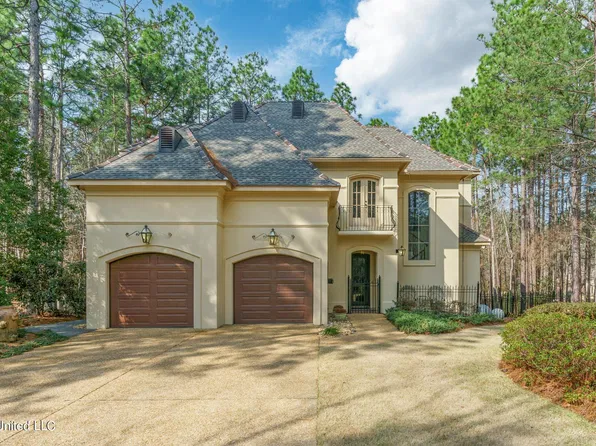 28 Fieldstone, Hattiesburg, MS 39402